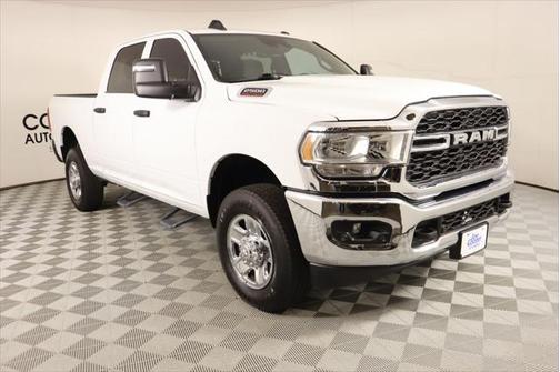 2023 RAM 2500 Tradesman Crew Cab 4x4 6'4' Box
