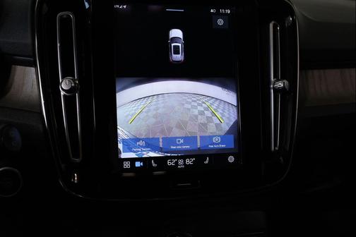 2023 Volvo XC40 B5 Core
