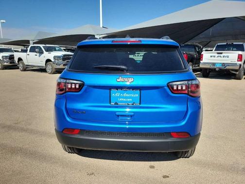 2026 Jeep Compass Latitude