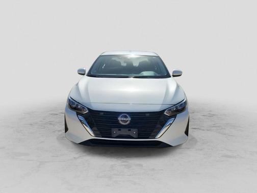 Aspen White 2024 Nissan Sentra SV