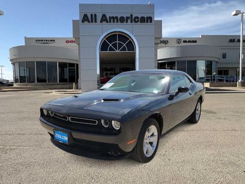 2023 Dodge Challenger SXT