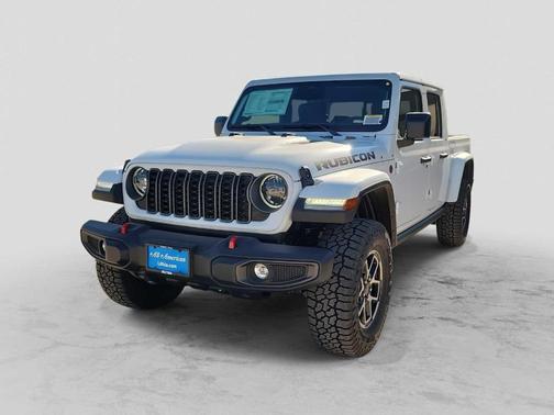 Bright White Clearcoat 2026 Jeep Gladiator Rubicon
