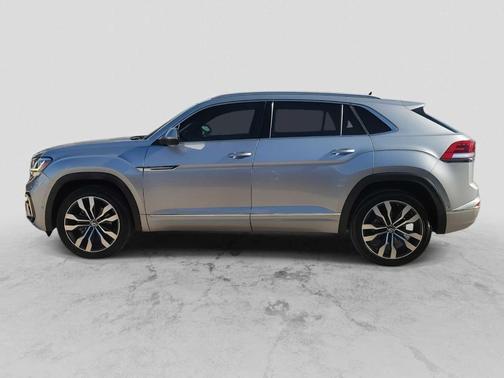 2022 Volkswagen Atlas Cross Sport 3.6L V6 SEL Premium R-Line