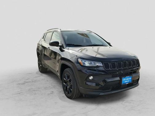 Diamond Black 2026 Jeep Compass Latitude