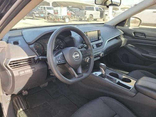 2023 Nissan Altima 2.5 S