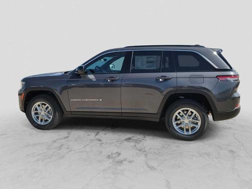 Metallic 2026 Jeep Grand Cherokee Laredo X