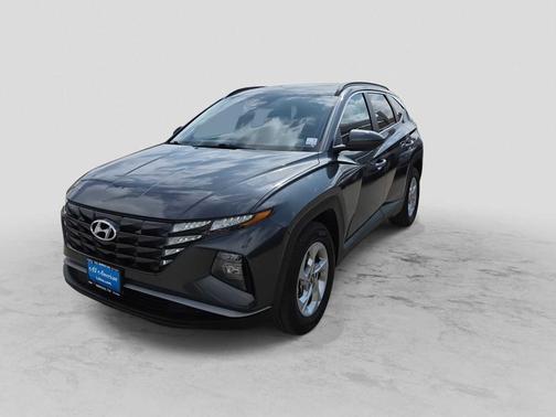 Dark Gray Metallic 2024 Hyundai TUCSON SEL