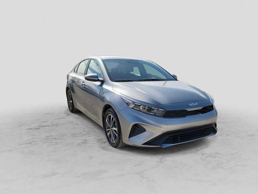 Steel Gray 2024 Kia Forte LXS