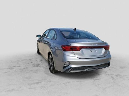 Steel Gray 2024 Kia Forte LXS