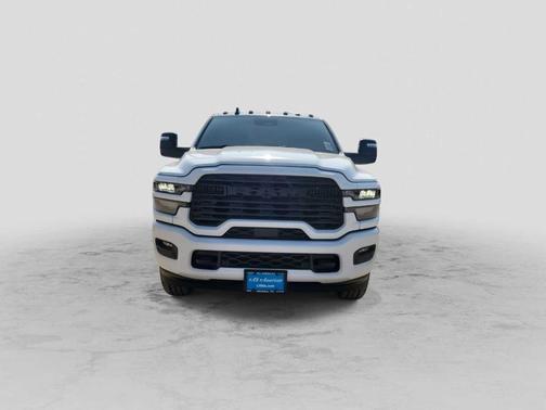 Bright White Clearcoat 2026 RAM 2500 Big Horn