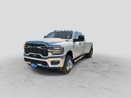 Bright White Clearcoat 2026 RAM 3500 Tradesman