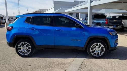 Laser Blue 2023 Jeep Compass Latitude Lux