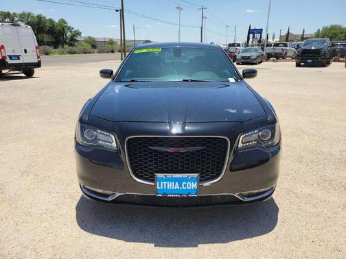 2023 Chrysler 300 S