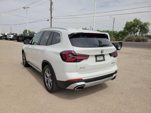 2023 BMW X3 sDrive30i