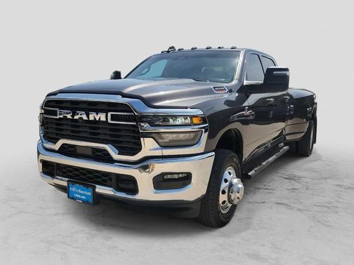 Granite Crystal Clearcoat Metallic 2025 RAM 3500 Tradesman