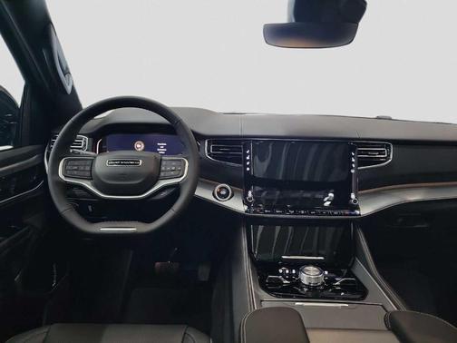 Gloss Black 2026 Jeep Grand Wagoneer Limited Reserve