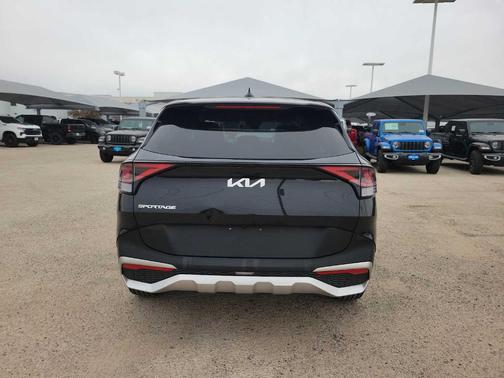 2024 Kia Sportage LX