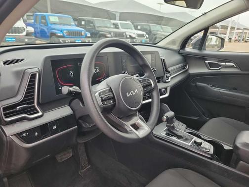 2024 Kia Sportage LX