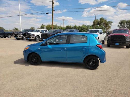 2022 Mitsubishi Mirage ES