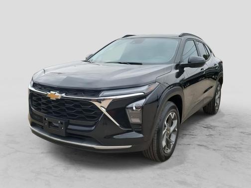 Mosaic Black Metallic 2024 Chevrolet Trax LT