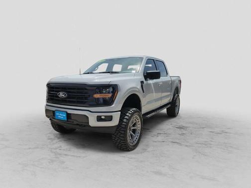Avalanche 2026 Ford F-150 XLT