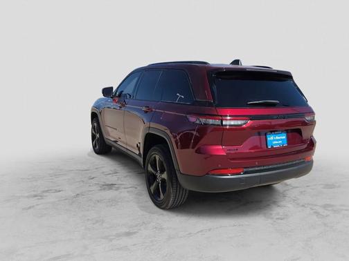 Velvet Red Pearlcoat 2024 Jeep Grand Cherokee Laredo