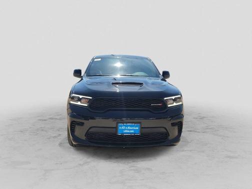 DB Black Clearcoat 2026 Dodge Durango GT HEMI V8