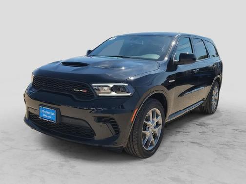 DB Black Clearcoat 2026 Dodge Durango GT HEMI V8