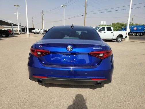 2023 Alfa Romeo Giulia Ti