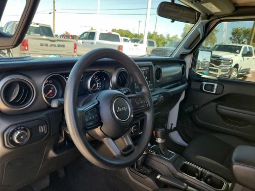 2023 Jeep Wrangler Sport