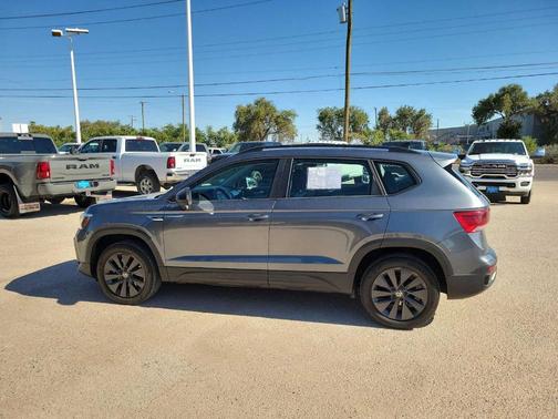 2024 Volkswagen Taos 1.5T S