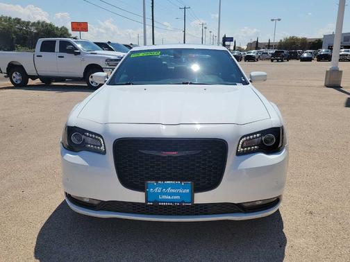 2023 Chrysler 300 S
