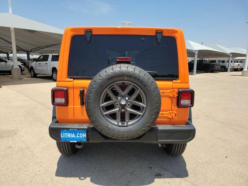 2025 Jeep Wrangler Sport