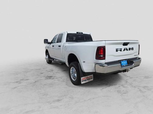 Bright White Clearcoat 2026 RAM 3500 Tradesman