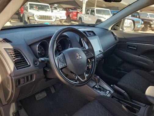 2022 Mitsubishi Outlander Sport ES