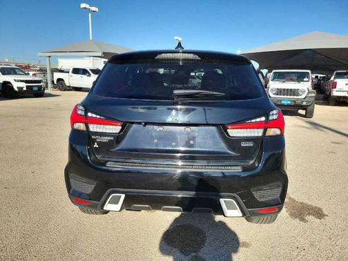 2022 Mitsubishi Outlander Sport ES