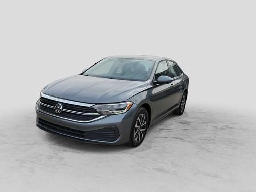 Platinum Gray Metallic 2024 Volkswagen Jetta 1.5T S