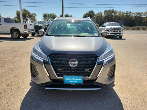 2024 Nissan Kicks SV
