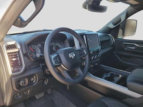 2025 RAM 1500 Lone Star