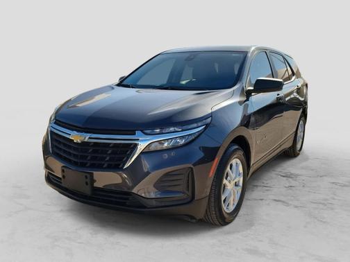 Gray 2022 Chevrolet Equinox LS