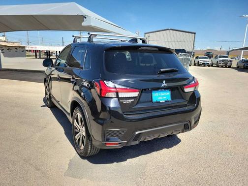 2022 Mitsubishi Outlander Sport ES