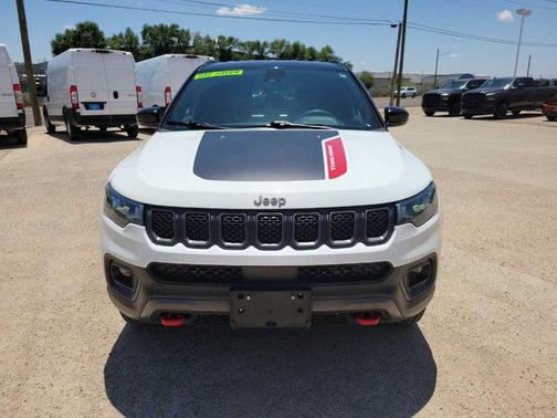 2024 Jeep Compass Trailhawk