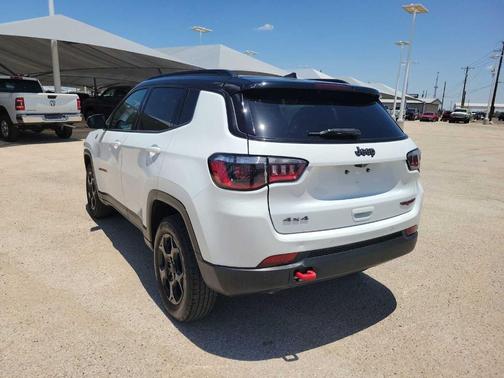 2024 Jeep Compass Trailhawk