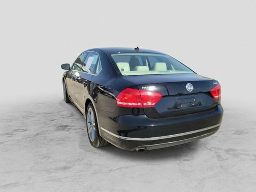 2015 Volkswagen Passat 1.8T Sport