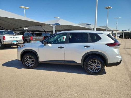 2024 Nissan Rogue S