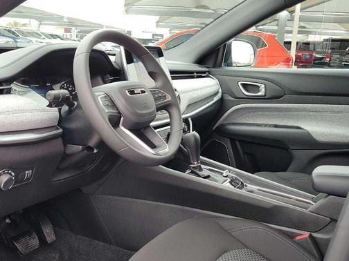 2025 Jeep Compass Sport