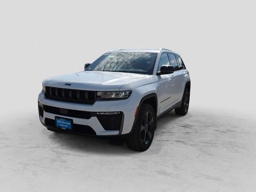 Bright White Clearcoat 2026 Jeep Grand Cherokee Limited