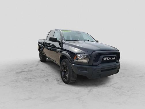 Diamond Black 2024 RAM 1500 Classic SLT