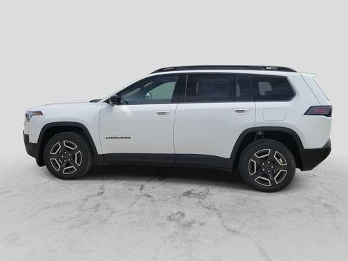 Bright White Clearcoat 2026 Jeep Cherokee LAREDO/LIMITED