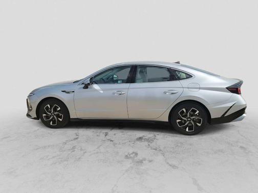 Silver 2024 Hyundai SONATA SEL